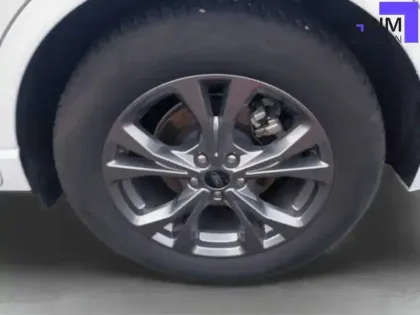 Photo 14 Ford Kuga  2.5 Duratec 190 ch FlexiFuel FHEV E85 Powershift