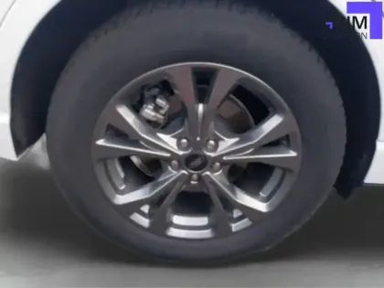 Photo 15 Ford Kuga  2.5 Duratec 190 ch FlexiFuel FHEV E85 Powershift