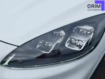 Photo 16 Ford Kuga  2.5 Duratec 190 ch FlexiFuel FHEV E85 Powershift