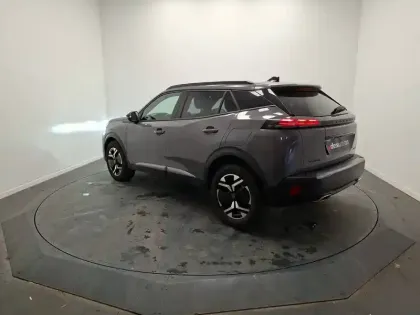 Photo 41 Peugeot 2008  Hybrid 136 e-DCS6