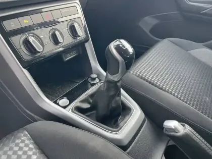 Photo 20 Volkswagen T-cross  1.0 TSI 110 Start/Stop BVM6