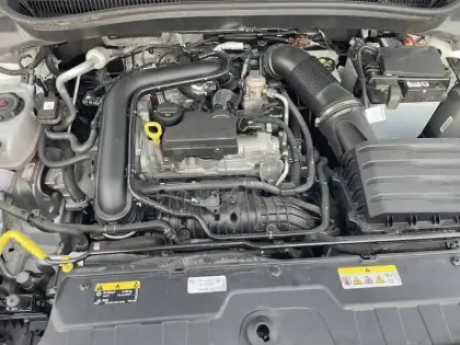 Photo 9 Volkswagen T-cross  1.0 TSI 110 Start/Stop BVM6