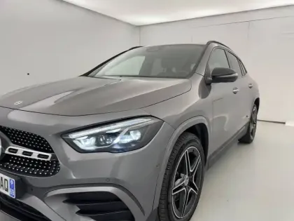 Photo 30 Mercedes GLA  250 e 8G-DCT