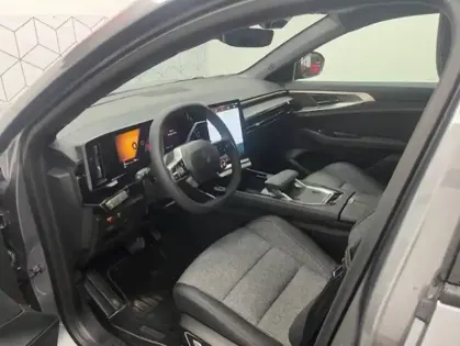 Photo 17 Renault Austral  full hybrid E-Tech 200 ch