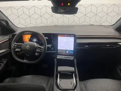 Photo 15 Renault Austral  full hybrid E-Tech 200 ch