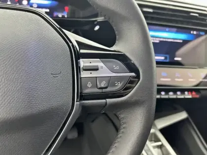 Photo 19 Peugeot 308  BlueHDi 130ch S&S EAT8