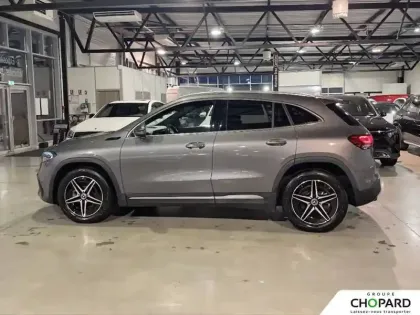 Photo 36 Mercedes EQA  250