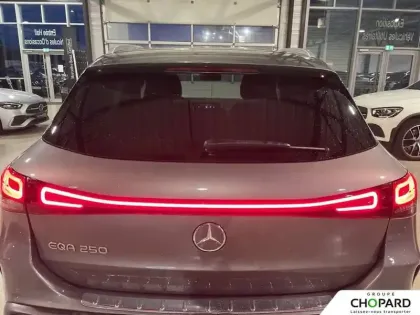 Photo 27 Mercedes EQA  250