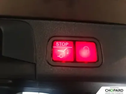 Photo 23 Mercedes GLB  200 d 8G-DCT