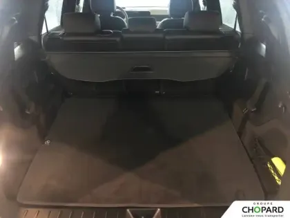 Photo 18 Mercedes GLB  200 d 8G-DCT