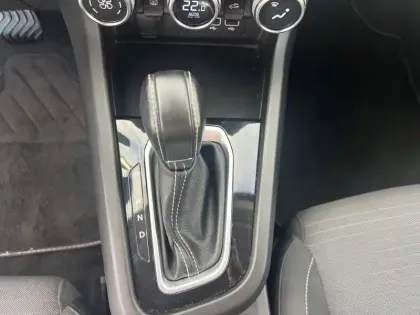 Photo 25 Renault Arkana  mild hybrid 140 EDC FAP - 22