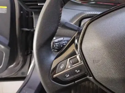 Photo 49 Peugeot 2008 Gén. II Ph1 NG Allure Pack 5