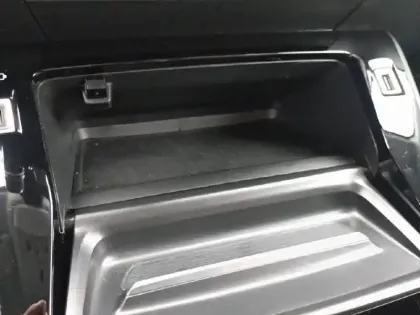 Photo 22 Peugeot 208  PureTech 100 S&S EAT8