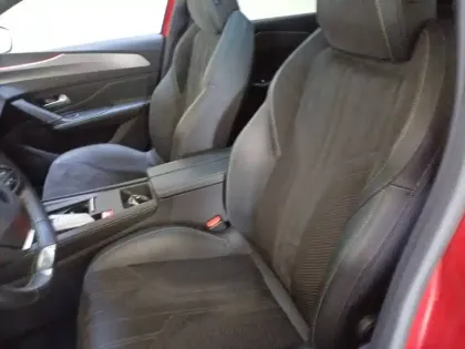 Photo 31 Peugeot 308  PHEV 180 e-EAT8