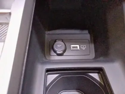 Photo 46 Peugeot 308  PHEV 180 e-EAT8