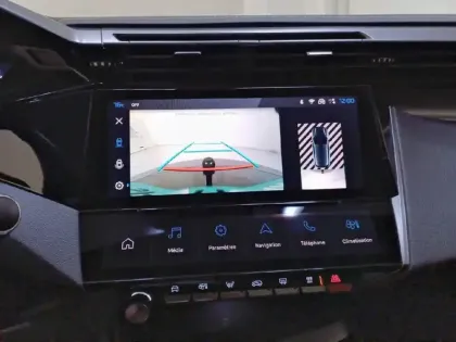 Photo 39 Peugeot 308  PHEV 180 e-EAT8