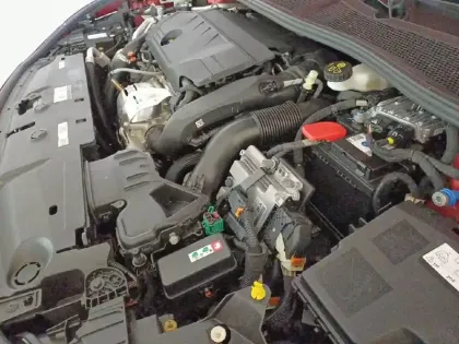 Photo 35 Peugeot 308  PHEV 180 e-EAT8