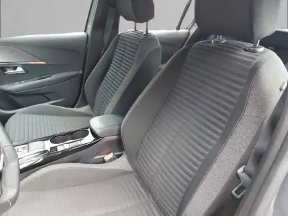 Photo 10 Peugeot 208  Electrique 50 kWh 136ch