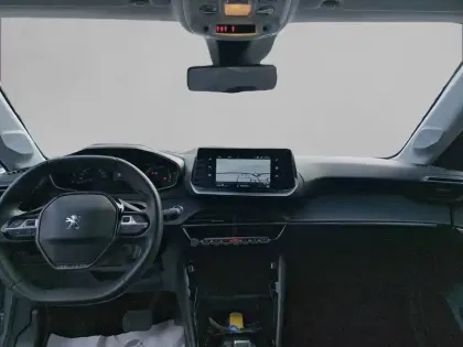 Photo 7 Peugeot 208  Electrique 50 kWh 136ch