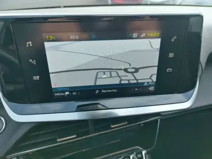 Photo 14 Peugeot 208  Electrique 50 kWh 136ch