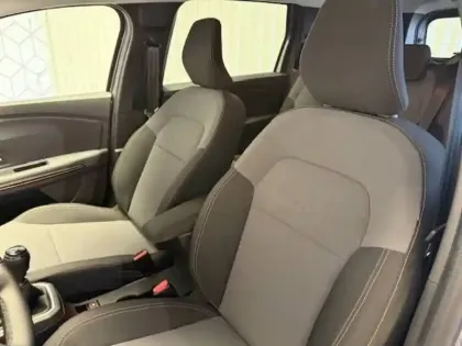 Photo 24 Dacia Jogger  ECO-G 100 7 places GSR2