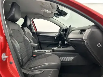 Photo 11 Renault Arkana  mild hybrid 140 EDC FAP - 22