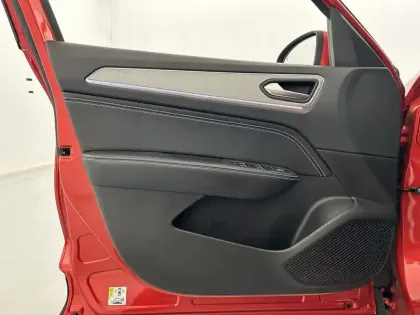 Photo 20 Renault Arkana  mild hybrid 140 EDC FAP - 22