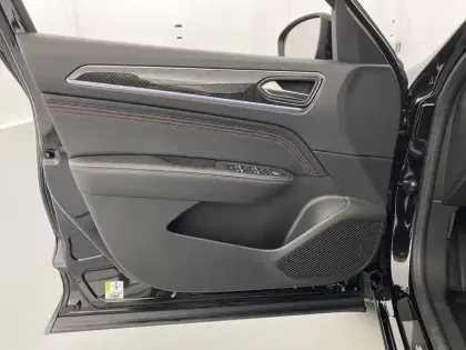 Photo 19 Renault Arkana  E-Tech hybride 145