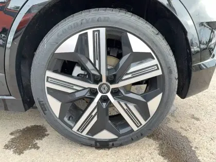 Photo 9 Renault Megane Gén. V (BCB) Ph1 Evo Iconic 5