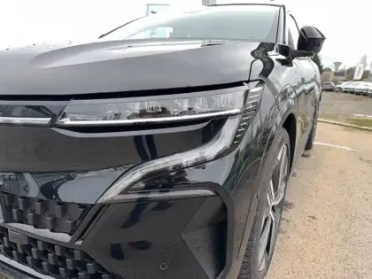 Photo 41 Renault Megane  E-Tech 220 ch autonomie confort GSR2