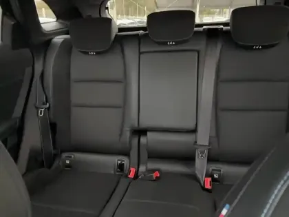 Photo 21 Renault Austral  E-Tech full hybrid 200 GSR2