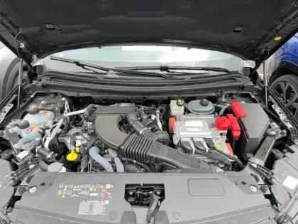Photo 76 Renault Austral  E-Tech full hybrid 200 GSR2