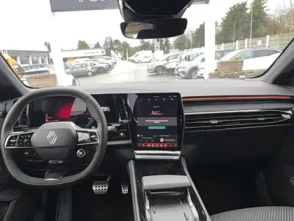 Photo 31 Renault Austral Gén. I (HHN) Ph1 Techno esprit Alpine 5