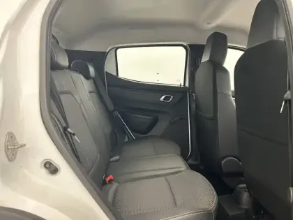 Photo 15 Dacia Spring 