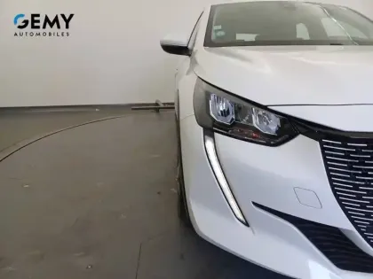 Photo 16 Peugeot 208  Electrique 50 kWh 136ch