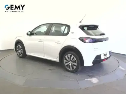 Photo 6 Peugeot 208  Electrique 50 kWh 136ch