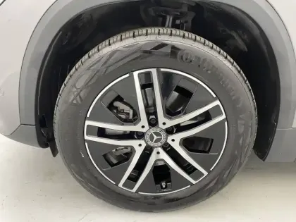 Photo 17 Mercedes GLA  250 e 8G-DCT