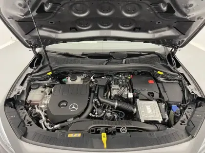 Photo 19 Mercedes GLA  250 e 8G-DCT