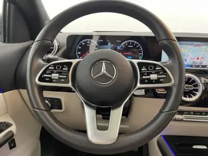 Photo 22 Mercedes GLA  250 e 8G-DCT