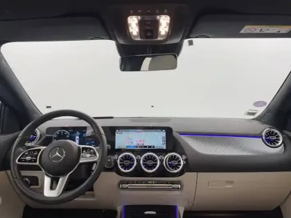 Photo 30 Mercedes GLA  250 e 8G-DCT