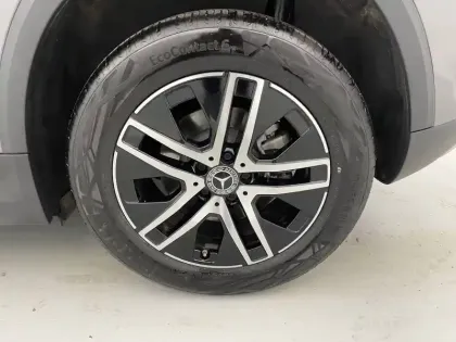 Photo 16 Mercedes GLA  250 e 8G-DCT