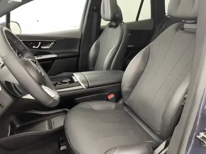 Photo 14 Mercedes EQE  SUV 350+