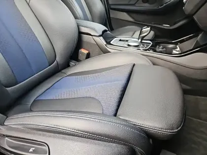 Photo 29 BMW Serie 1 116d 116 ch DKG7