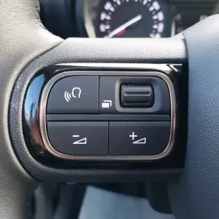 Photo 21 Citroën C3 Aircross  PureTech 110 S&S BVM6