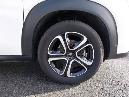 Photo 16 Citroën C3 Aircross  PureTech 110 S&S BVM6