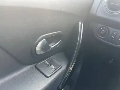 Photo 22 Dacia Sandero  TCe 100