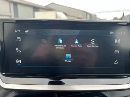 Photo 14 Peugeot 2008  PureTech 100 S&S BVM6