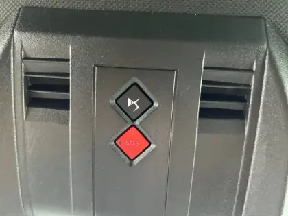 Photo 24 DS DS 7 DS7 Crossback PureTech 180 EAT8