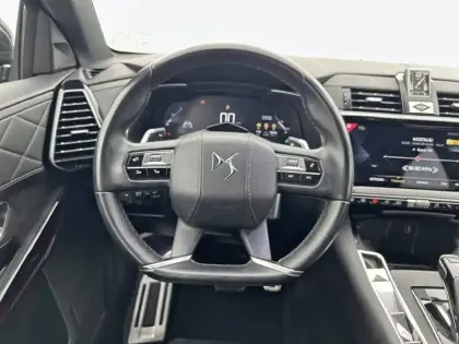 Photo 8 DS DS 7 DS7 Crossback PureTech 180 EAT8