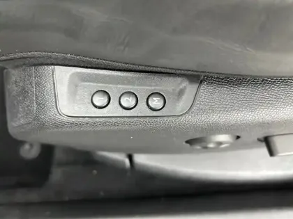 Photo 52 DS DS 7 DS7 Crossback PureTech 180 EAT8